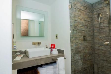FlowSuites WTC - 56