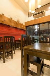 Little Lanna Cafe and Premier Guesthouse - 11