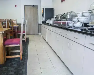 Comfort Suites University Las Cruces - 33