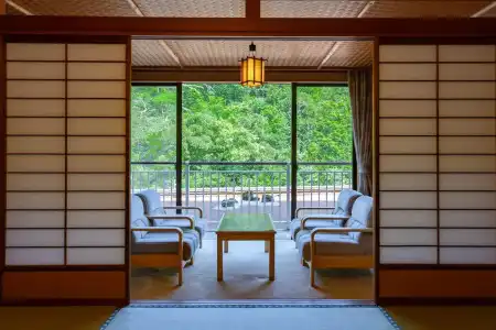 Yamanaka Onsen Shirasagiyu Tawaraya - 17