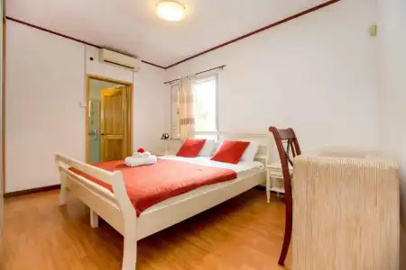 The Orchard Holiday Home - 17