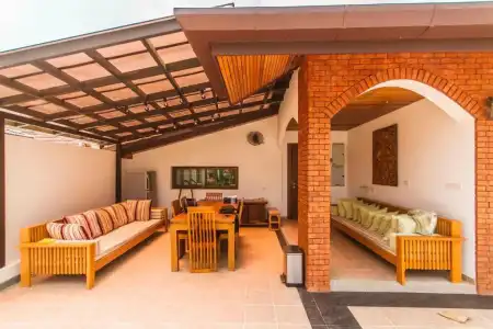 Villa Andre By Villacarte - 2