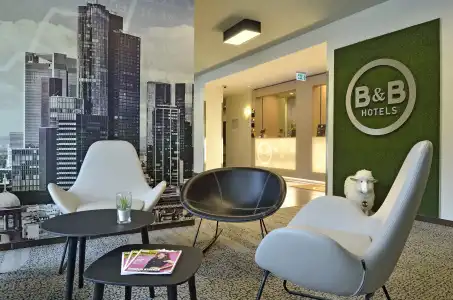 B&B Frankfurt-West - 16