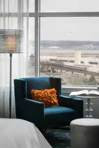 Renaissance Arlington Capital View - 68