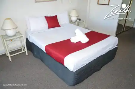 Zenith Ocean Front Apartments - 33