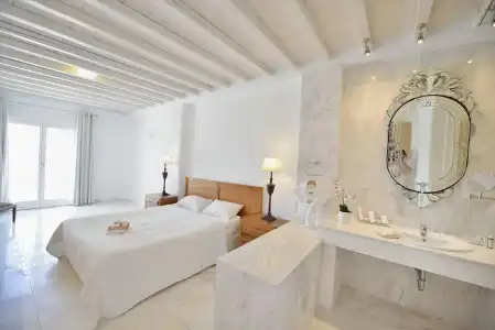 Amazon Mykonos Resort & Spa - 4