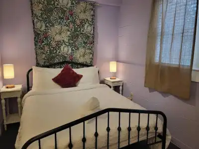 HI Sacramento Hostel - 46