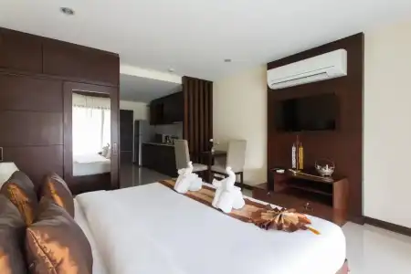 The Lai Thai Luxury Condominiums - 58