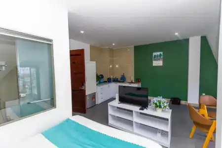 Ngan Pho Studio & - 189