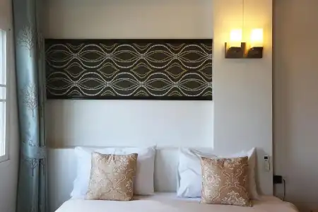 V Place Residence - 60