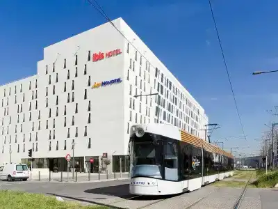 Ibis Marseille Centre Euromed - 41