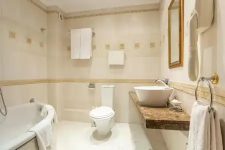 Romance & Family Suites - 113