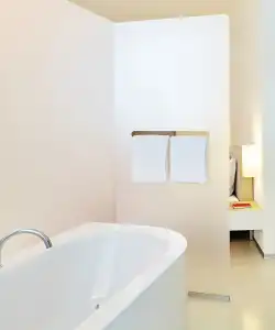 Greulich Design & Boutique - 17