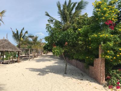 Mbuyuni Beach Village - 17