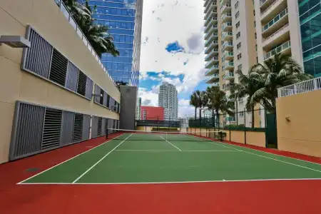 Pelican Residence at One Broadway - 22
