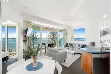 Crystal Bay on the Broadwater - 232