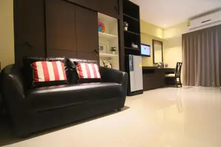Chateau de Sukhumvit - 53