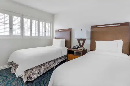 Hilton Grand Vacations Club at Hilton Hawaiian Village - 1