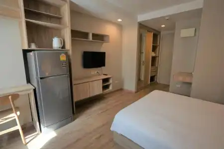 Baan Tanwa - MRT Ratchadapisek - 48