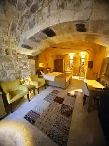 Acropolis Cave Suite - 27
