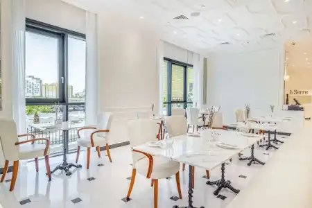 DoubleTree by Hilton Doha Downtown - 32