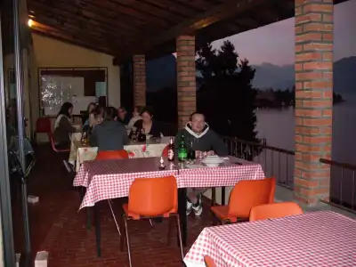 Lake Como Hostel - 13