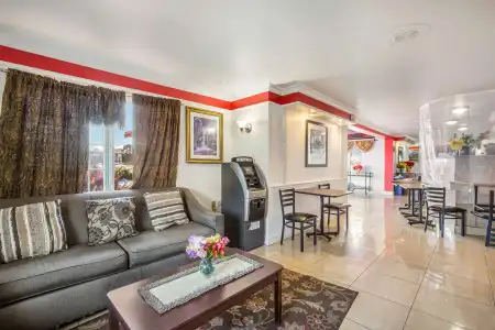 Americas Best Value Inn - 4