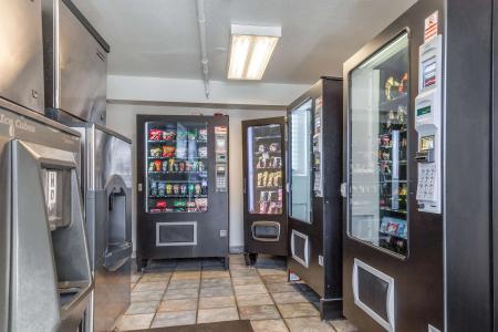 Motel 6 Phoenix, AZ - West - 10