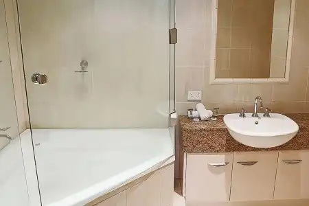 Cairns Aquarius - 123