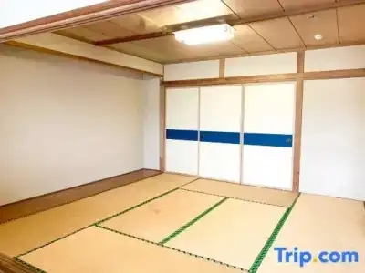 Royal Kitami - 64
