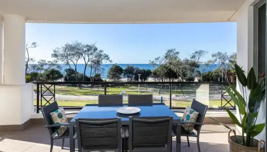 Bay Royal Apartments - 239