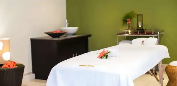 Crystals Beach Resort Belle Mare, a member of Radisson Individuals - 3