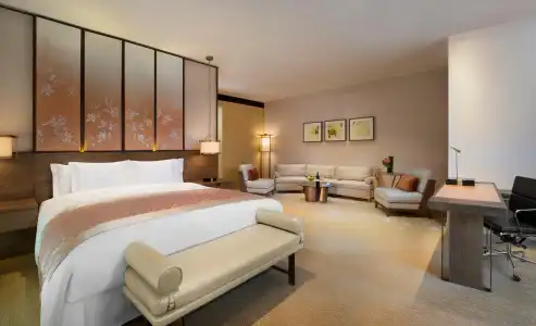 HUALUXE Shanghai Twelve at Hengshan by IHG - 33
