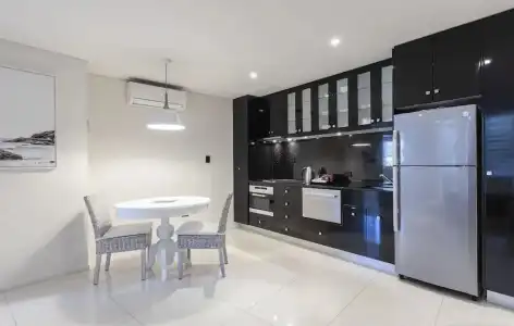 Bay Royal Apartments - 38