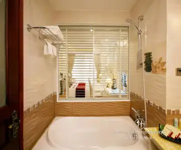 Hanoi Royal - 134