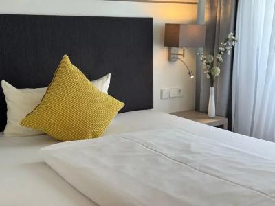 Mirage City Stuttgart Zentrum - 41