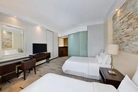 The Westin City Centre Bahrain - 36