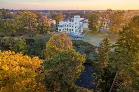 Keila-Joa Schloss Fall - 5