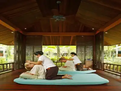 Khaolak Bay Front Resort - 31