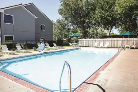 La Quinta Inn by Wyndham Sandusky near Cedar Point - 13