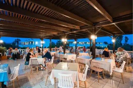 Lardos Bay - 31