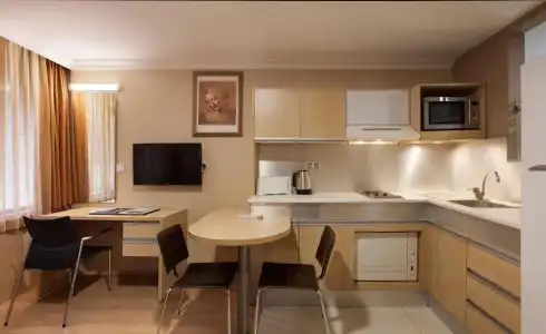 Gallery Residence & - 56