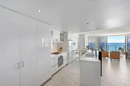 Ambience on Burleigh Beach - 190