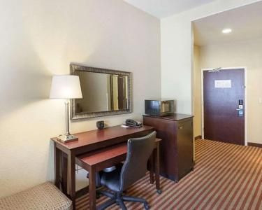 Comfort Suites Medical Center near Six Flags - 34