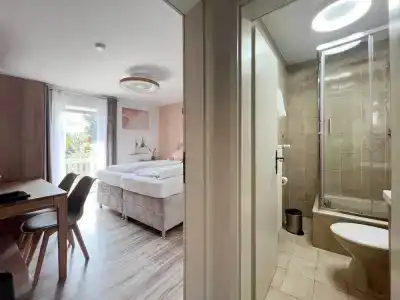 Sieben Zimmer am See - 1