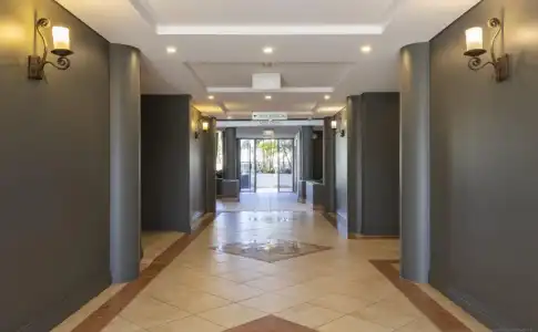 Bay Royal Apartments - 12