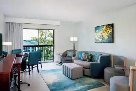 Courtyard by Marriott Myrtle Beach Barefoot Landing - 43