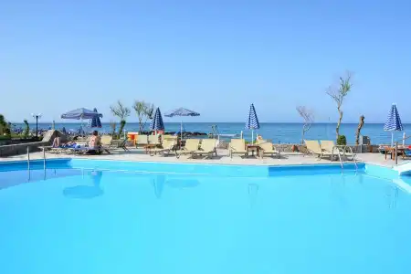 Blue Beach Villas Apartments - 31