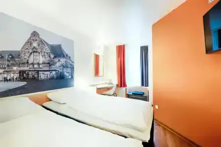 B&B Aachen-Hbf - 66