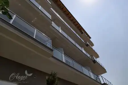 Angel Saranda Palace - 9